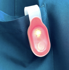 Magnetisk silicone flashlys/ lys til å henge på uniformen