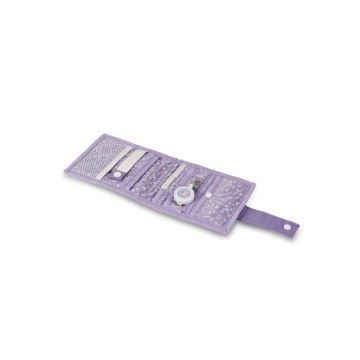 Helsearbeider organisator med Id holder